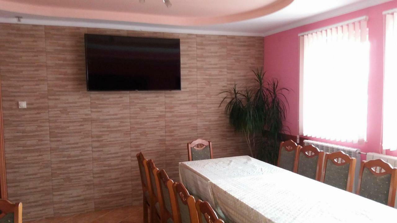 Къща за гости МЕЛИСА Borino Экстерьер фото